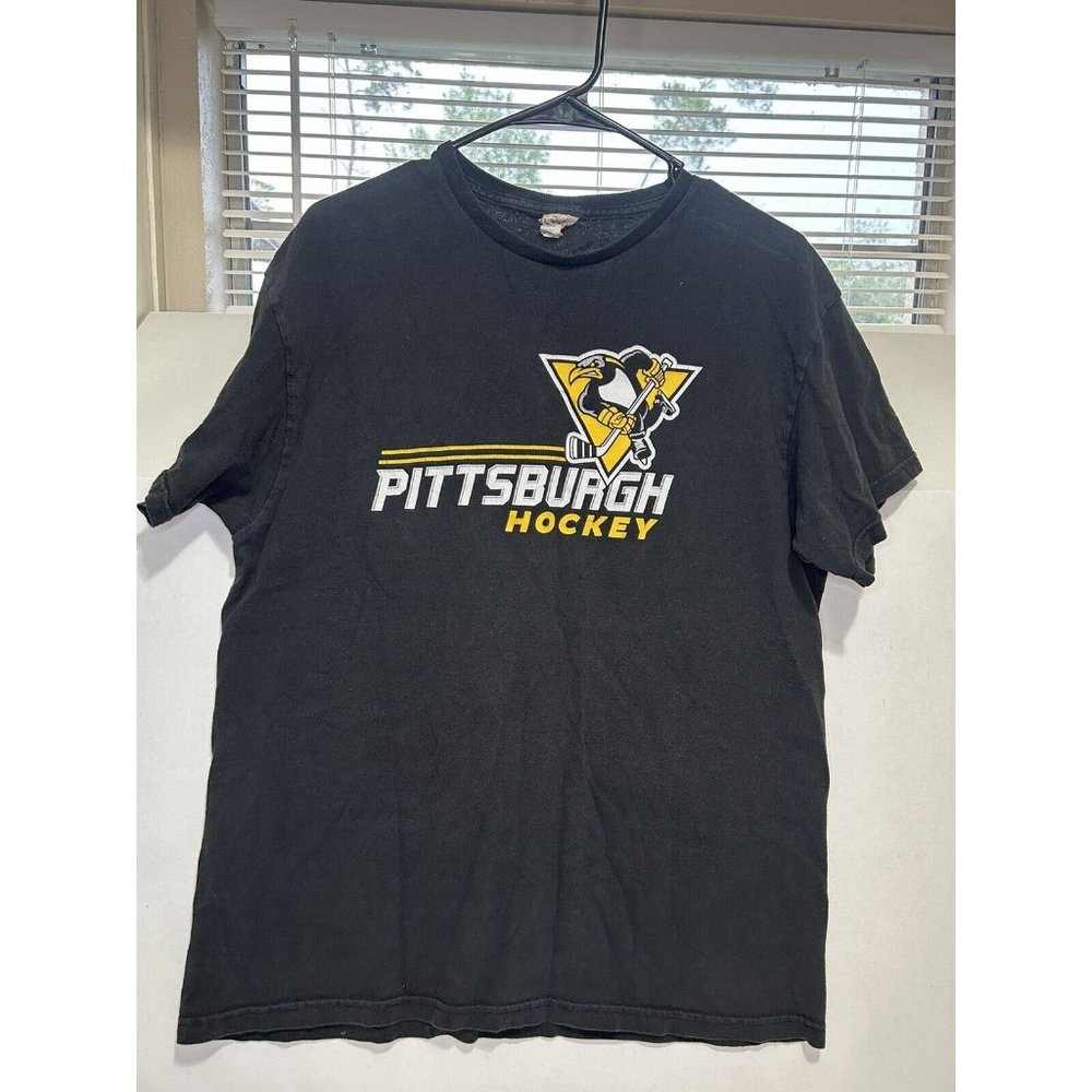 Vintage Pittsburgh Penguins T-Shirt Black Hockey NHL L Pro Weight tag